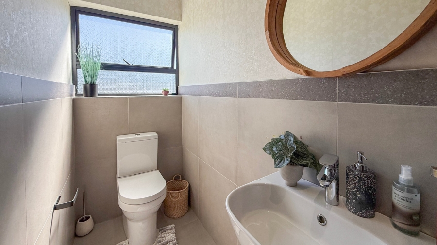 4 Bedroom Property for Sale in La Camargue Private Country Estate North West